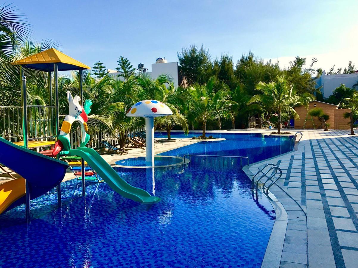 Oceanward Hotel & Resort Long Hai Exterior foto